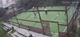 VIDEO +18 // Tragedia de la Ciocana. Momentul în care copilul este strivit de o poartă de fotbal
